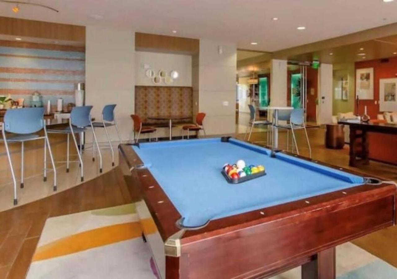 Inviting 2Br - Gym, Pool, Biz Center & Free Parking! Walk 2 Nrg Stadium! Near Med Ctr, Galleria, & Rice Village Houston Bagian luar foto
