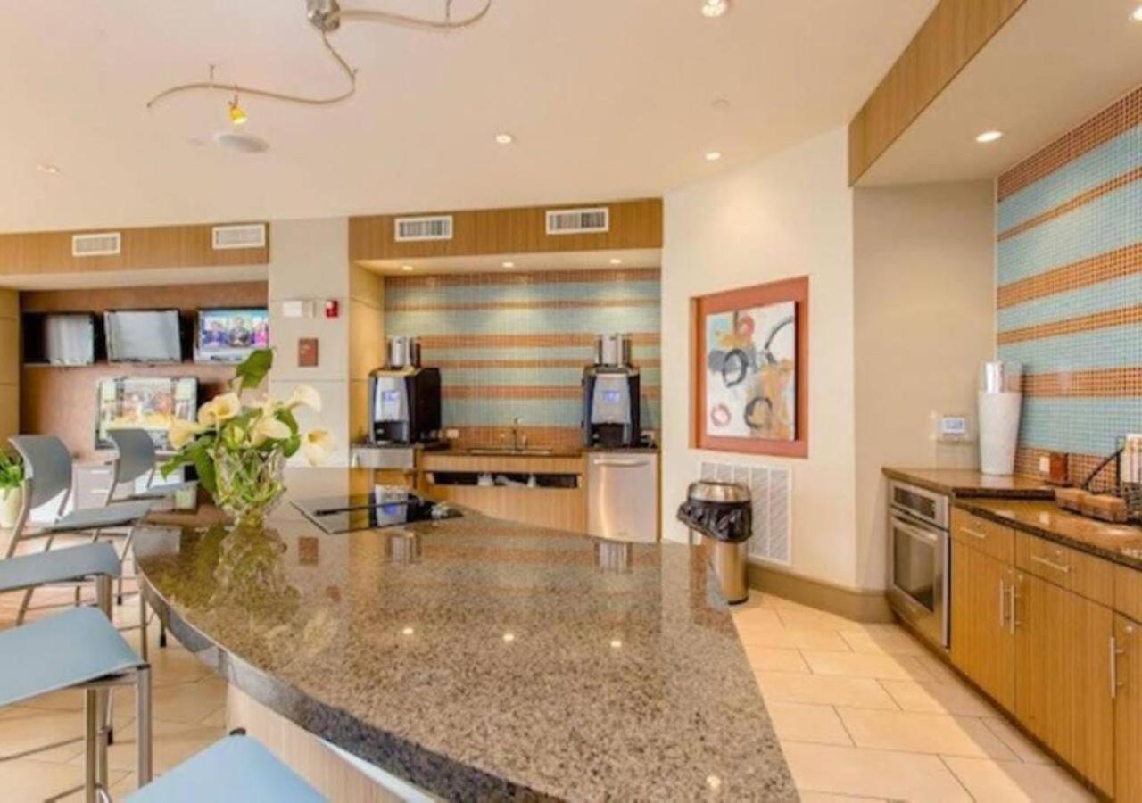 Inviting 2Br - Gym, Pool, Biz Center & Free Parking! Walk 2 Nrg Stadium! Near Med Ctr, Galleria, & Rice Village Houston Bagian luar foto