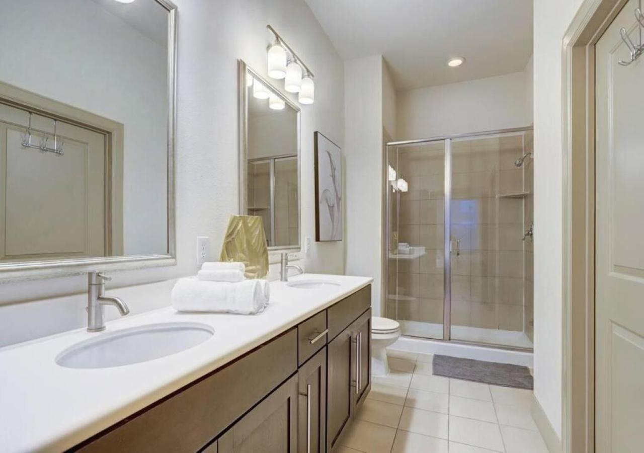 Inviting 2Br - Gym, Pool, Biz Center & Free Parking! Walk 2 Nrg Stadium! Near Med Ctr, Galleria, & Rice Village Houston Bagian luar foto